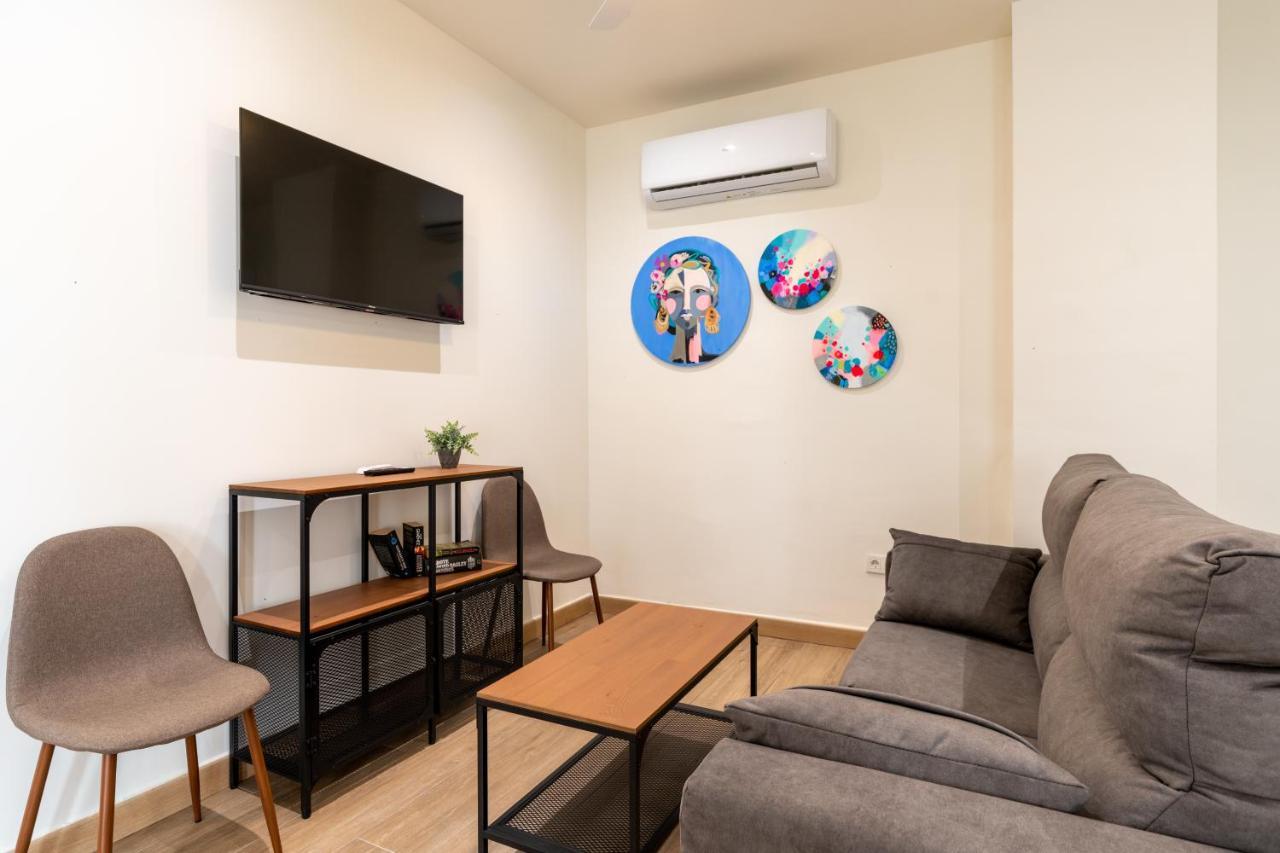 Apartamentos Cervantes 17 Sevilla Eksteriør bilde