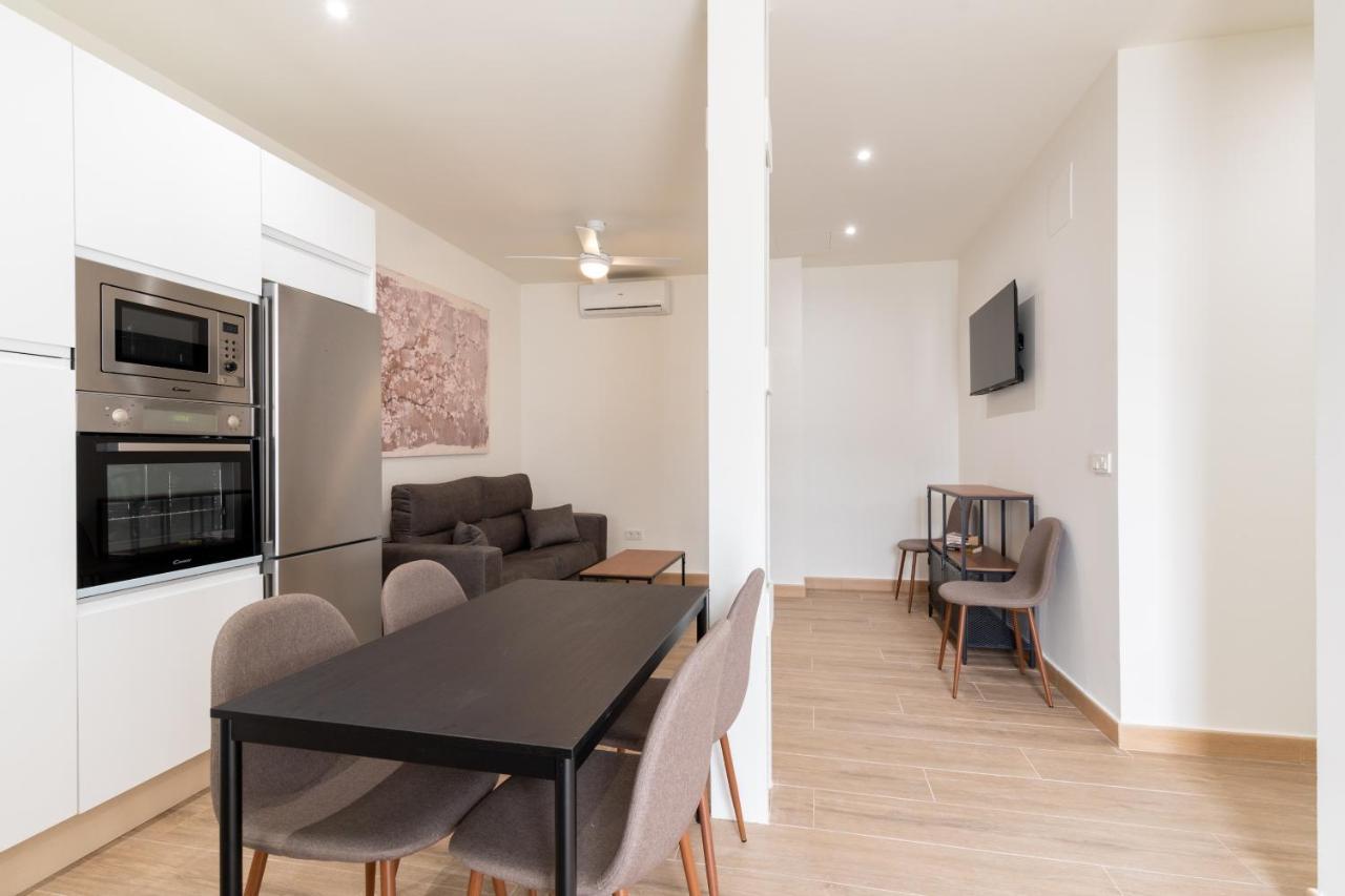 Apartamentos Cervantes 17 Sevilla Eksteriør bilde