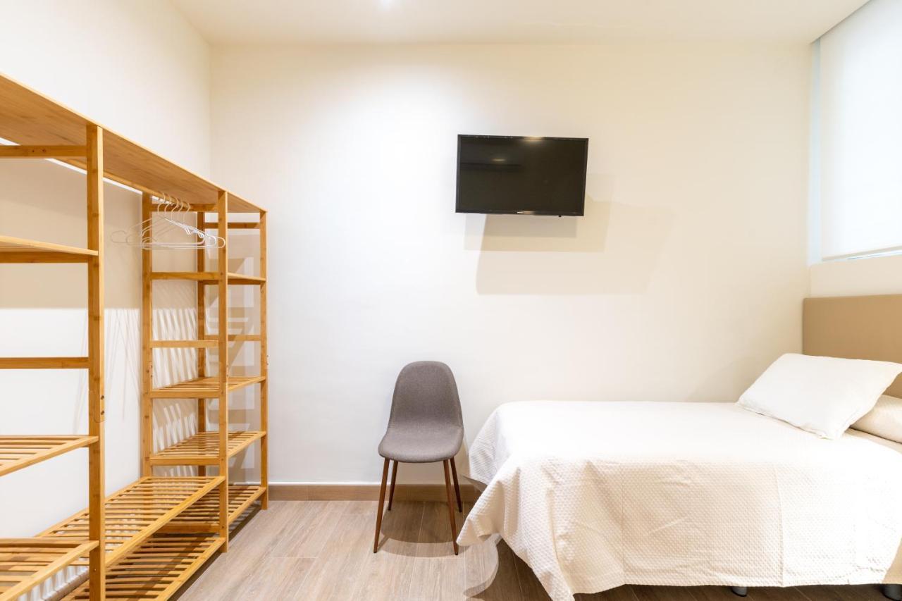 Apartamentos Cervantes 17 Sevilla Eksteriør bilde