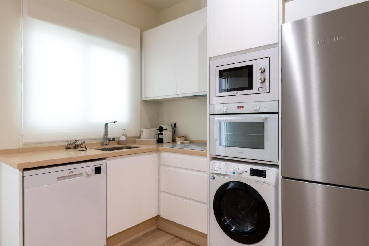 Apartamentos Cervantes 17 Sevilla Eksteriør bilde