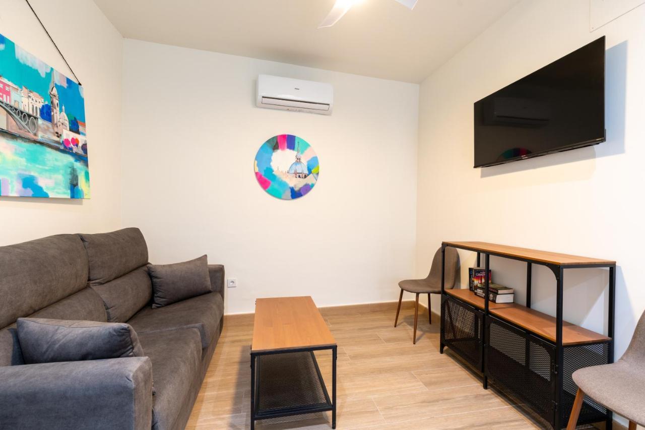 Apartamentos Cervantes 17 Sevilla Eksteriør bilde