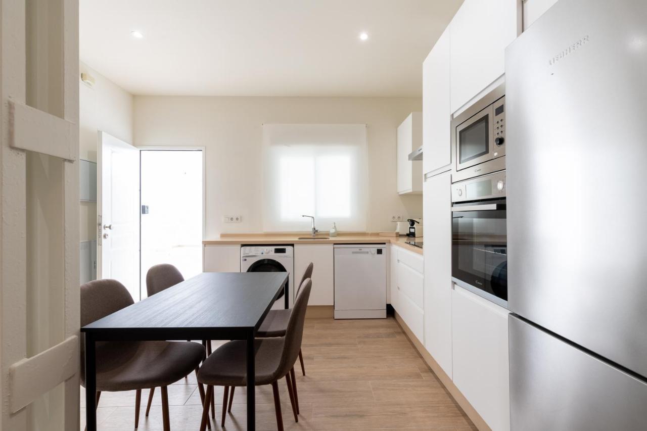 Apartamentos Cervantes 17 Sevilla Eksteriør bilde